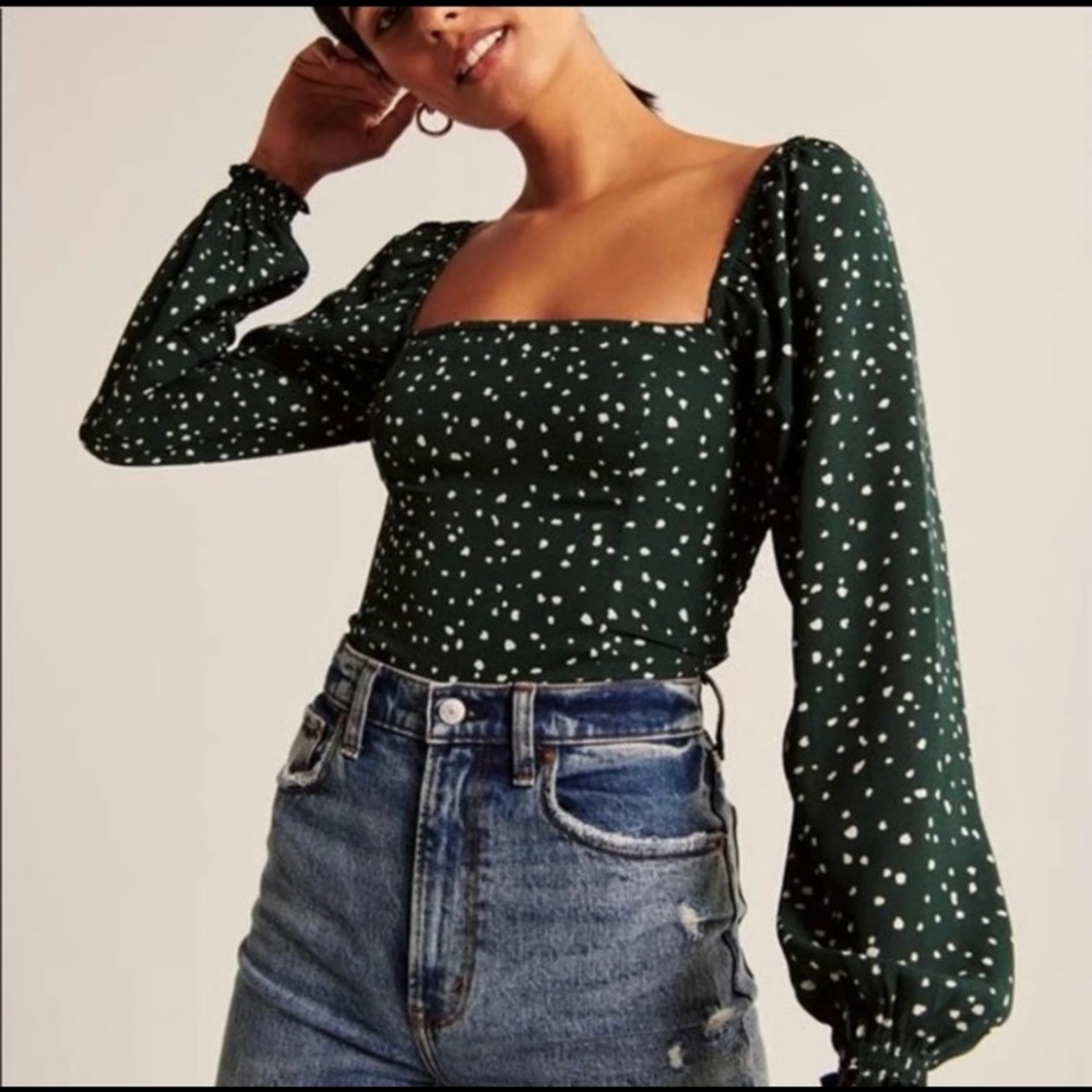 Abercrombie & fitch green polka dot square neck blouse
